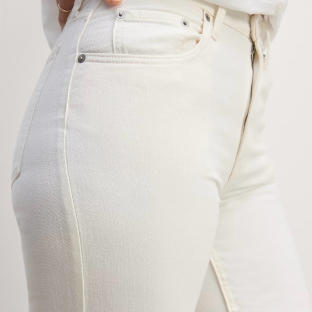 Everlane the super soft relaxed jean NWOT